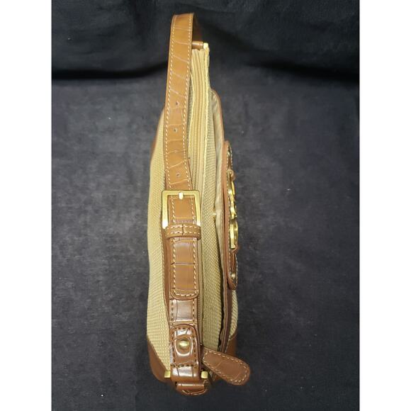 Etienne Aigner Straw / Leather Tan Adjustable Strap Shoulder Hand Bag Purse - Picture 4 of 12